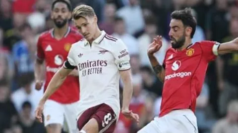 外媒热议：奥斯汀-里夫斯能否跻身联盟顶尖三分射手行列？话题引发广泛讨论，参与人数突破800大关